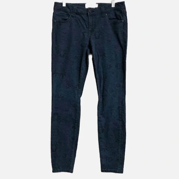 CAbi #3195 Skinny Floral Lace Paisley Blue Denim Jeans size 4 - Picture 1 of 9